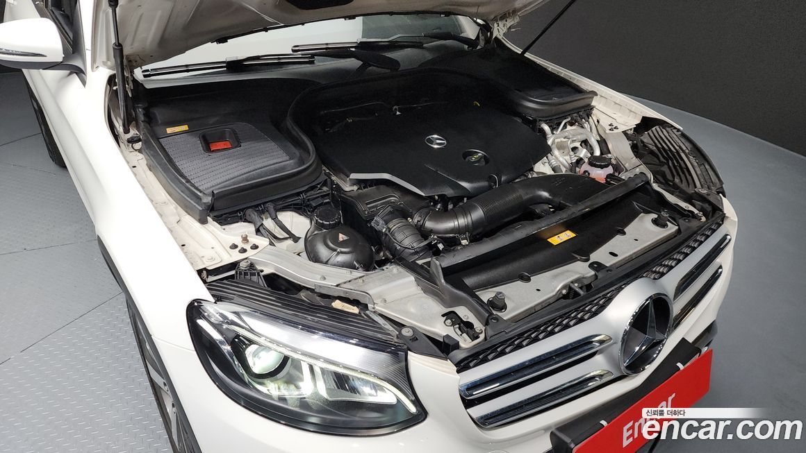 Mercedes-Benz GLC-Class 2016