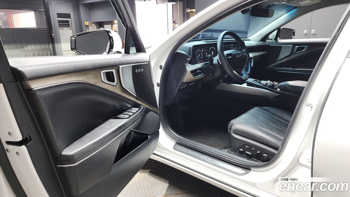 Kia K8 2023