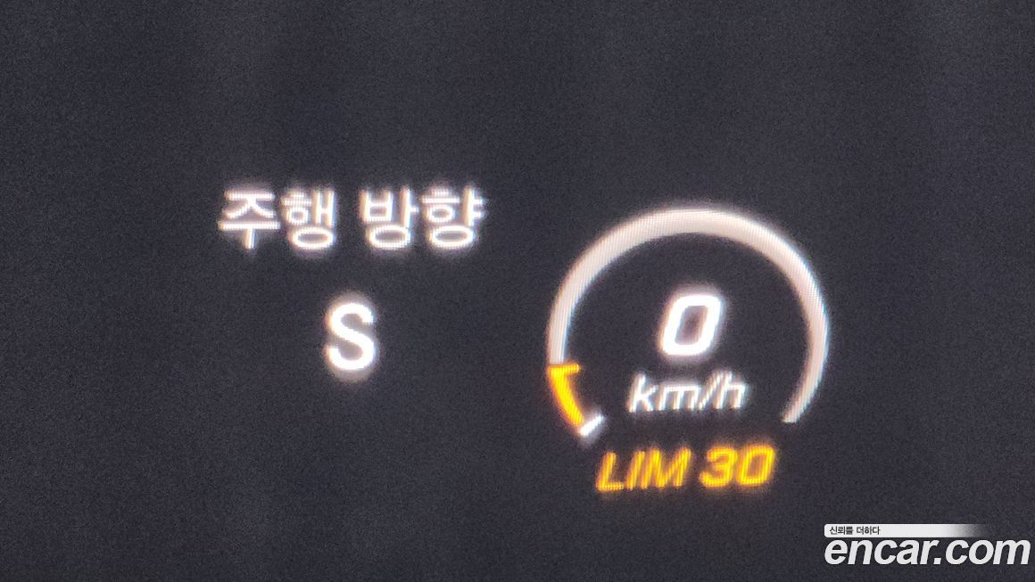 Mercedes-Benz GLC-Class 2016