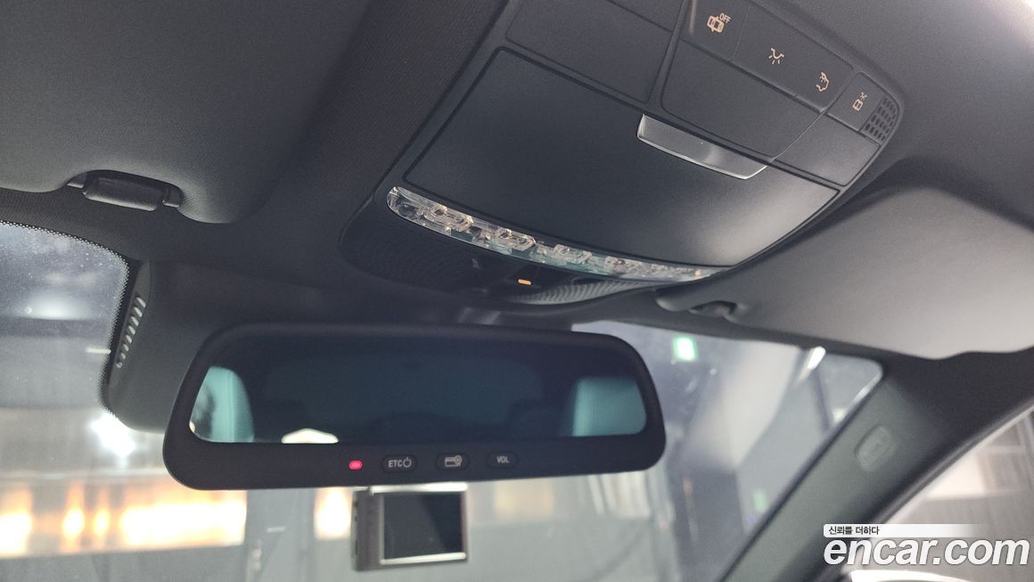 Mercedes-Benz GLC-Class 2016