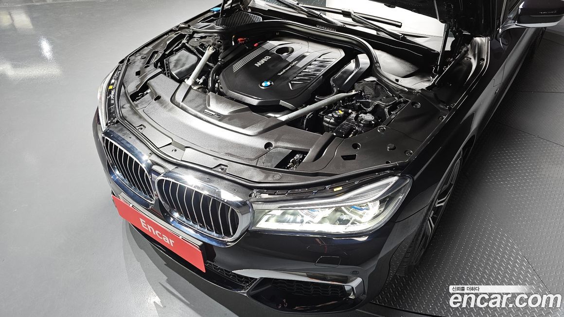 BMW 7-Series 2019