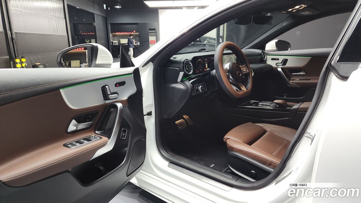 Mercedes-Benz CLA-Class 2023