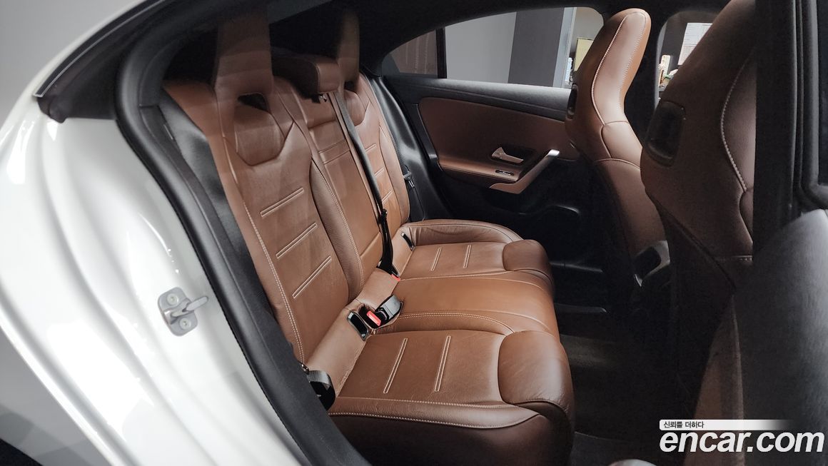 Mercedes-Benz CLA-Class 2023