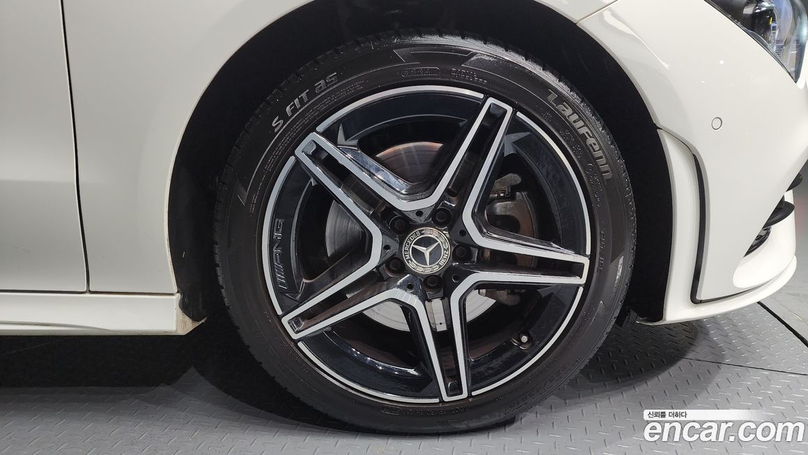 Mercedes-Benz CLA-Class 2023