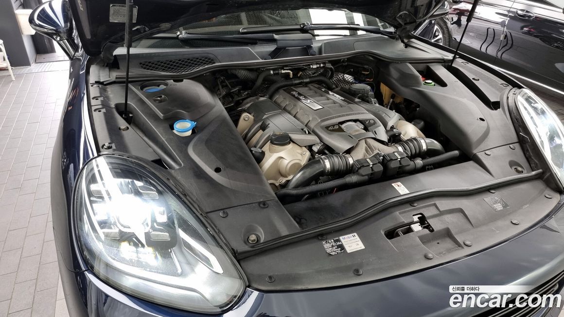 Porsche Cayenne 2016