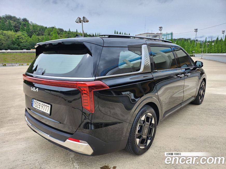 Kia Canival 2024