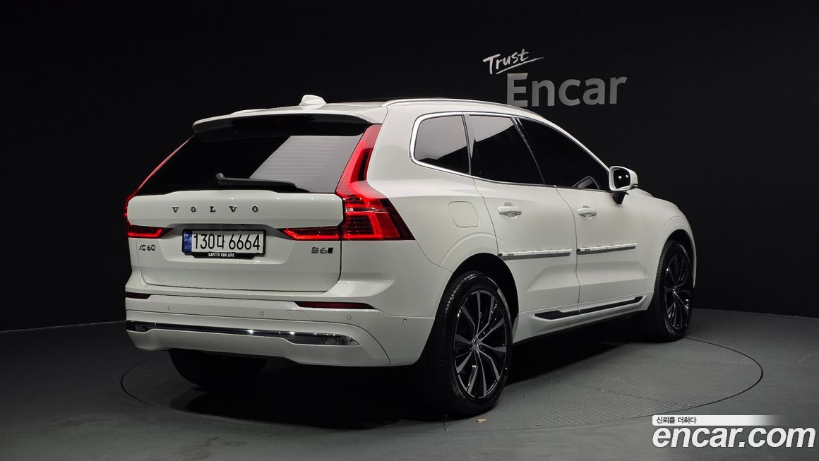 Volvo XC60 2024