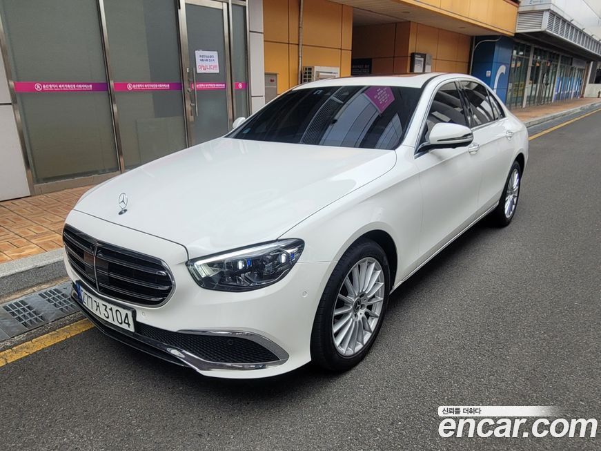 Mercedes-Benz E-Class 2023