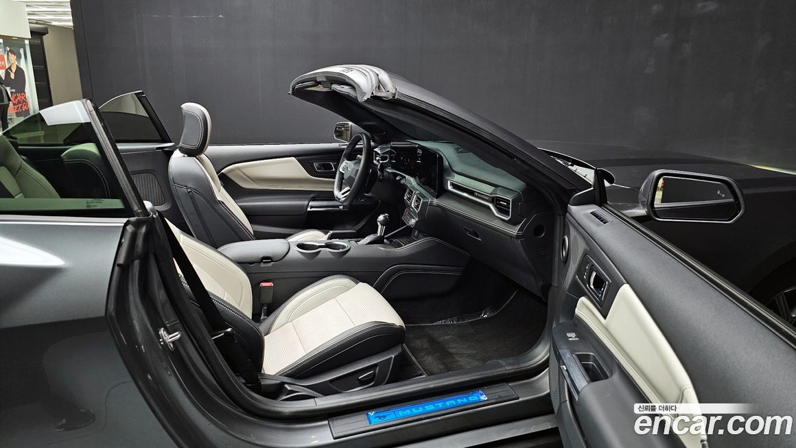 Ford Mustang 2024