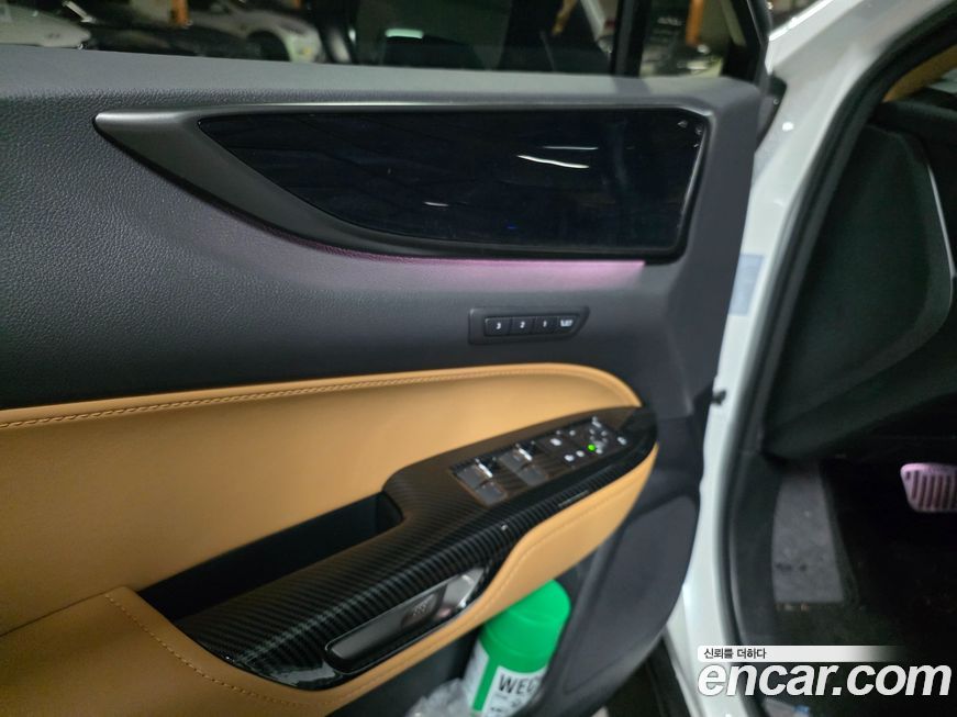 Lexus NX 2025