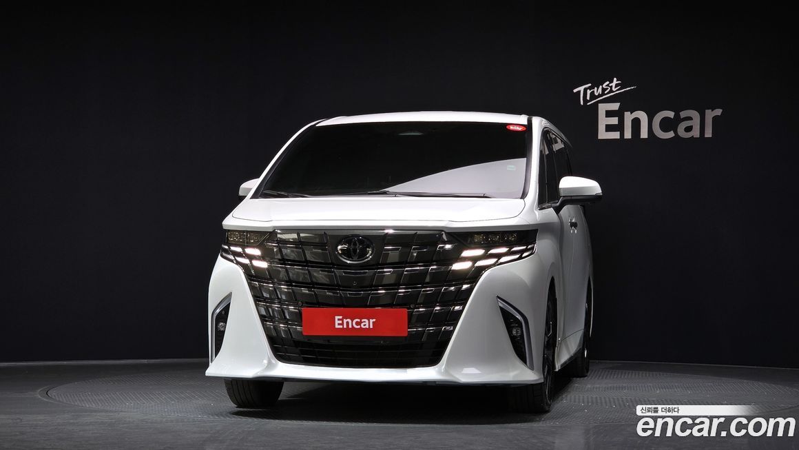 Toyota Alphard 2024