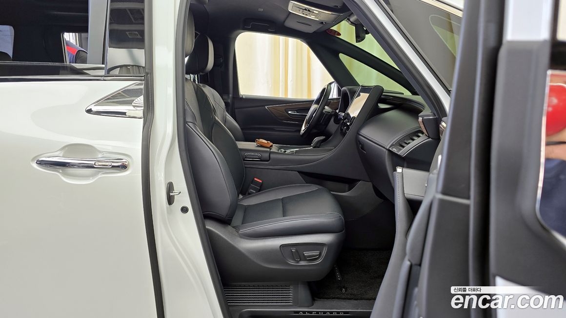 Toyota Alphard 2024