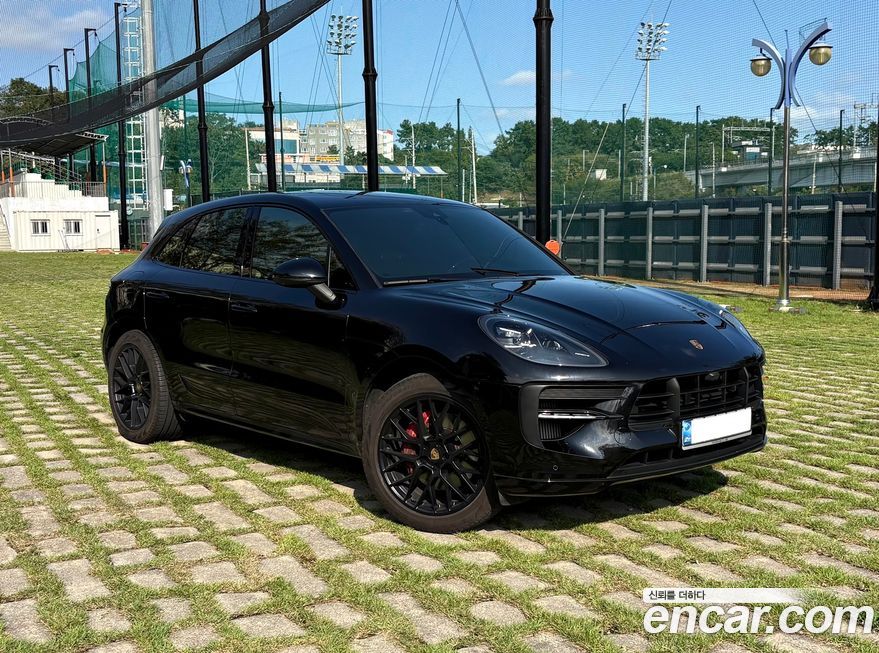 Porsche Macan 2020