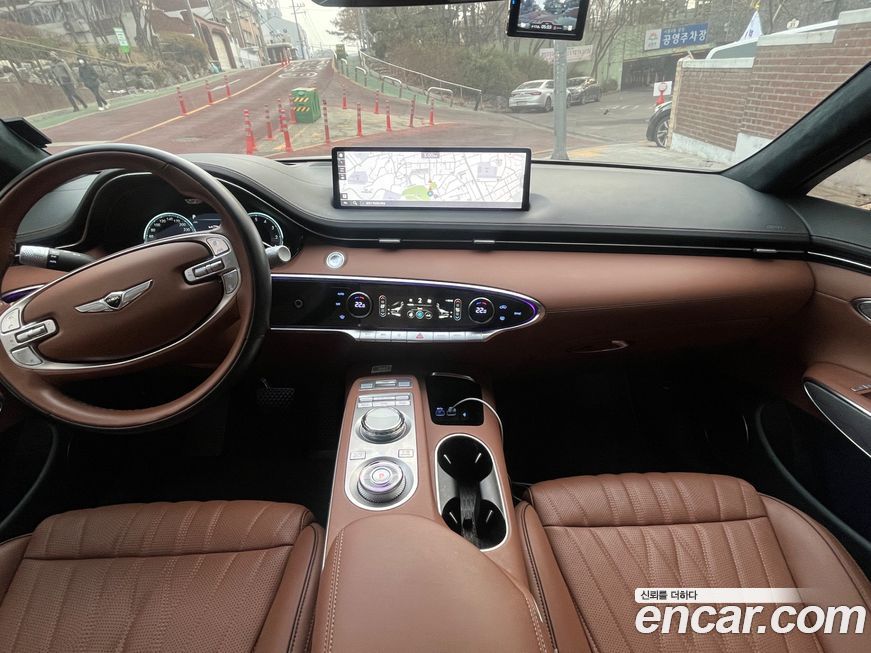 Genesis GV70 2024