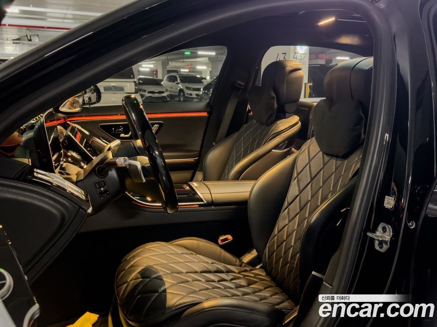 Mercedes-Benz S-Class 2021