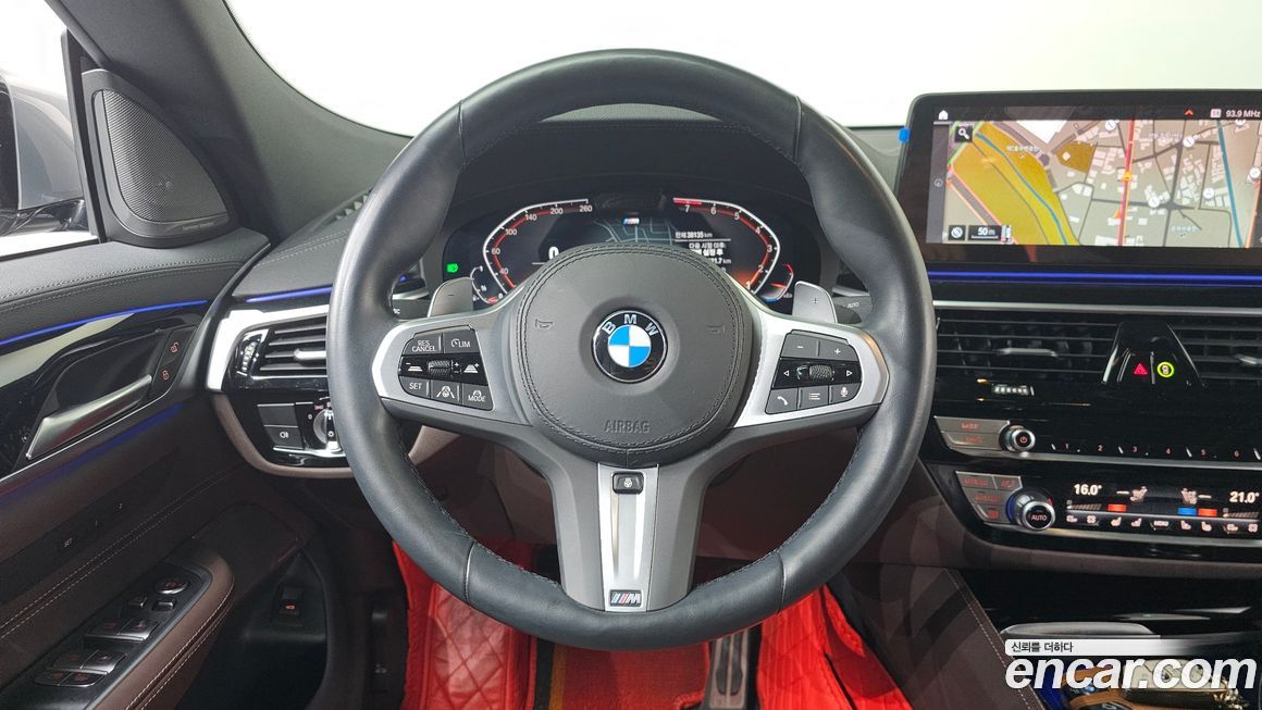 BMW Gran Turismo 2023