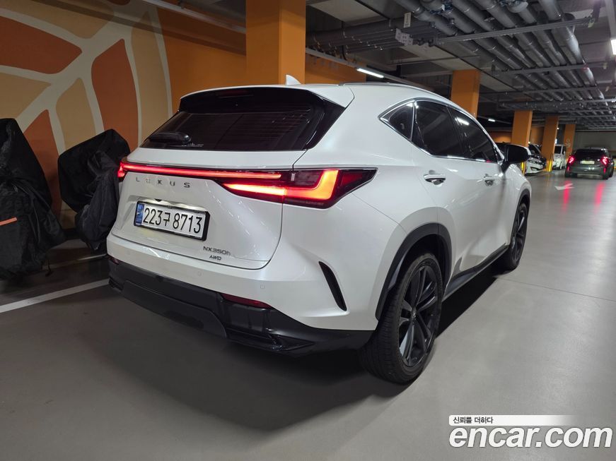Lexus NX 2025