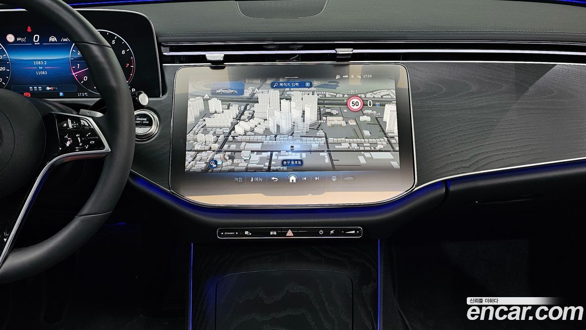 Mercedes-Benz E-Class 2025