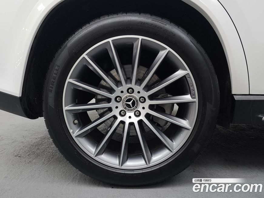 Mercedes-Benz GLE-Class 2025