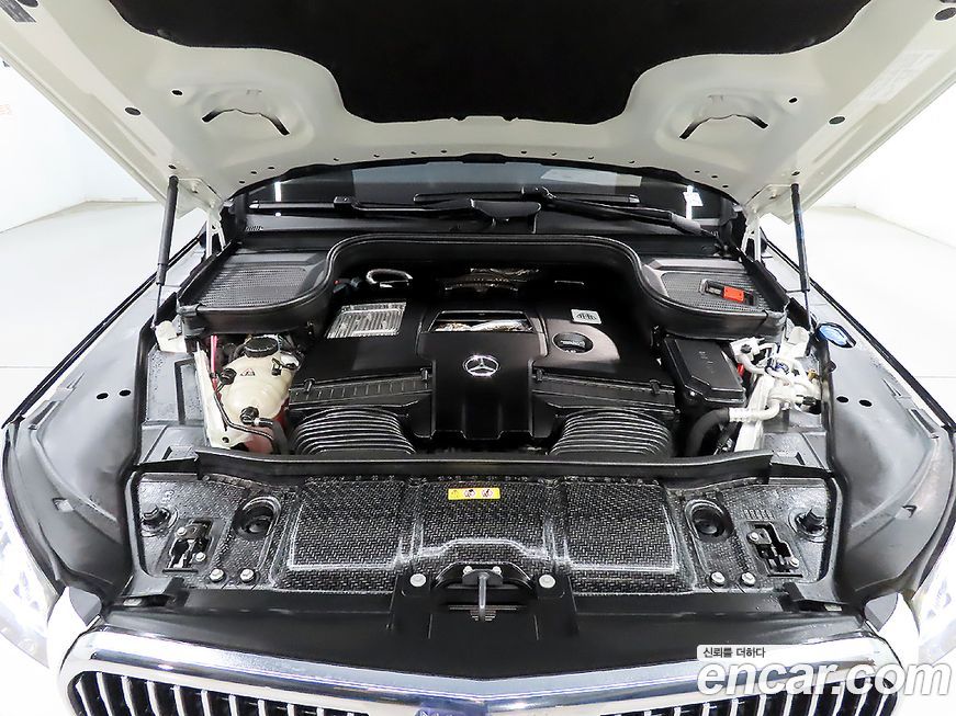 Mercedes-Benz GLS-Class 2024