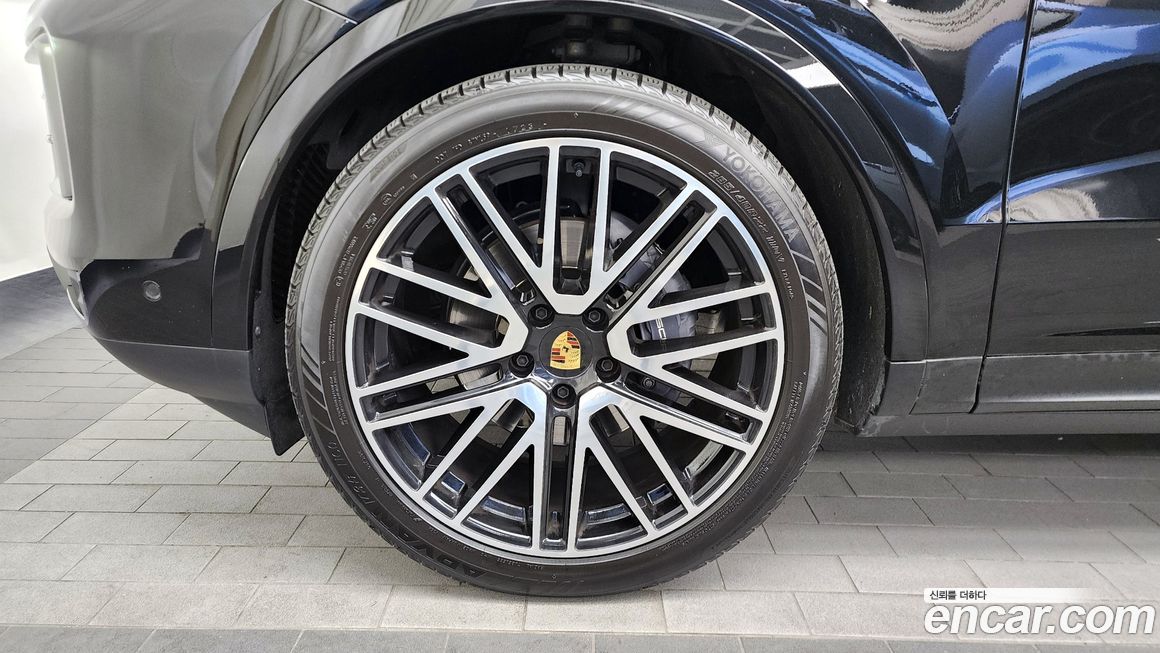 Porsche Cayenne 2024