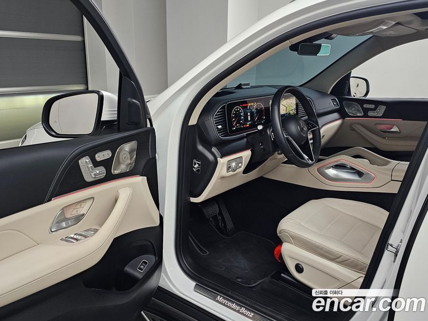 Mercedes-Benz GLE-Class 2025