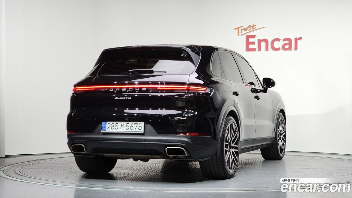 Porsche Cayenne 2024