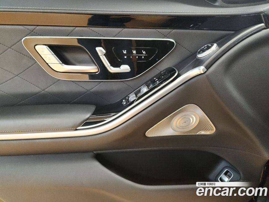 Mercedes-Benz S-Class 2022