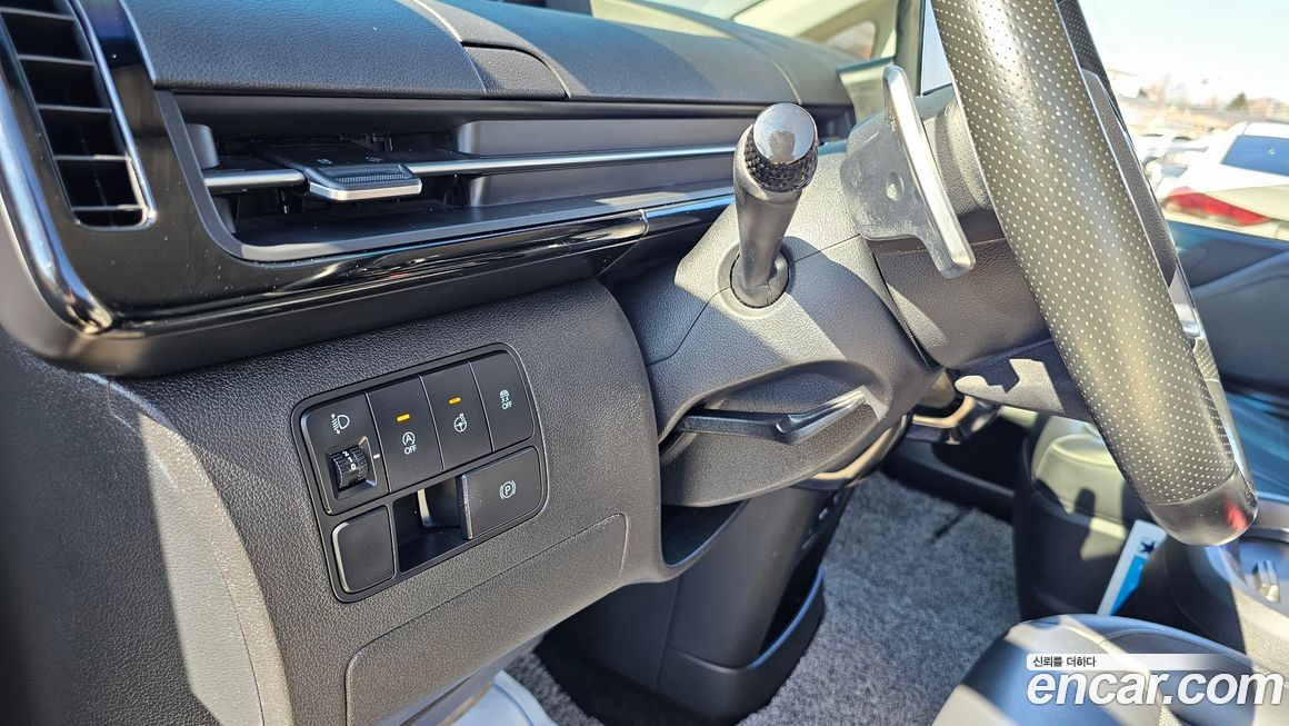 Hyundai Staria 2022