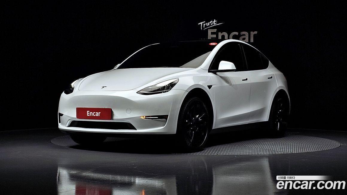 Tesla Model Y 2022