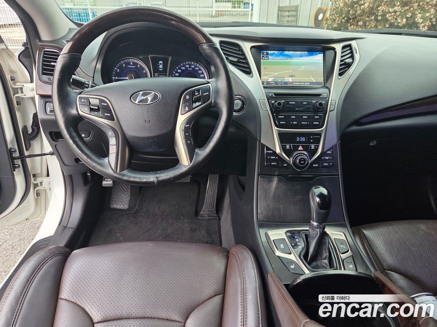 Hyundai Grandeur 2014