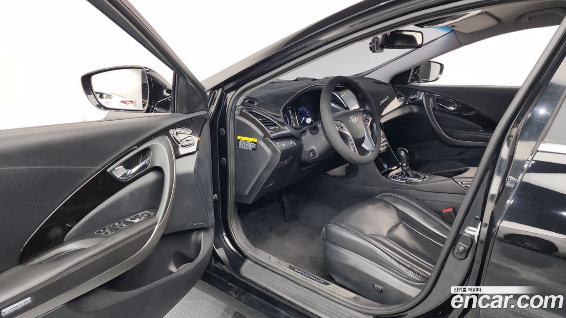 Hyundai Grandeur 2015