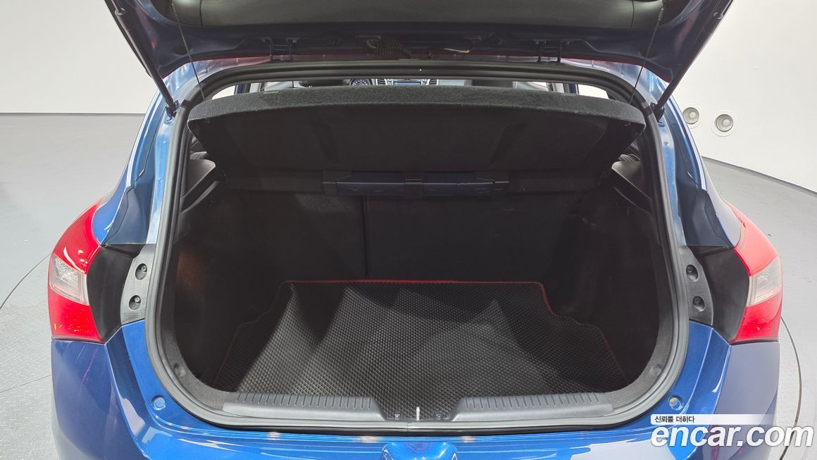 Hyundai i30 2015