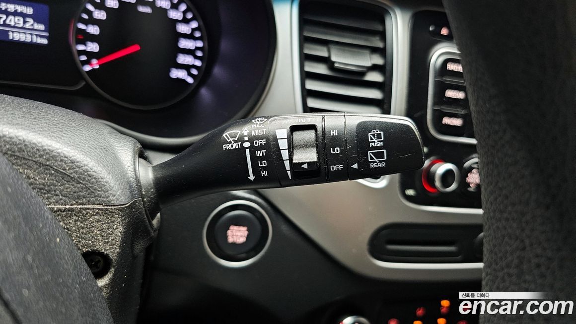 Kia Carens 2016