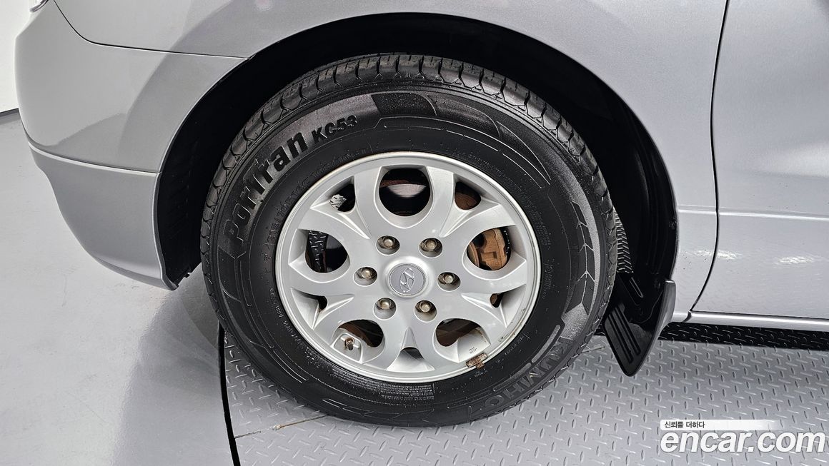 Hyundai Starex 2016