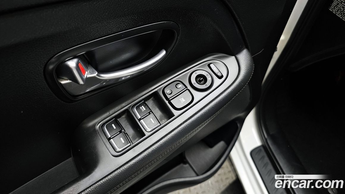 Kia Carens 2016