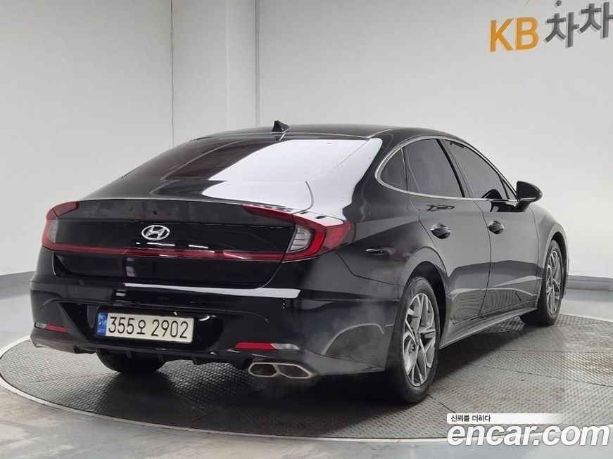 Hyundai Sonata 2022