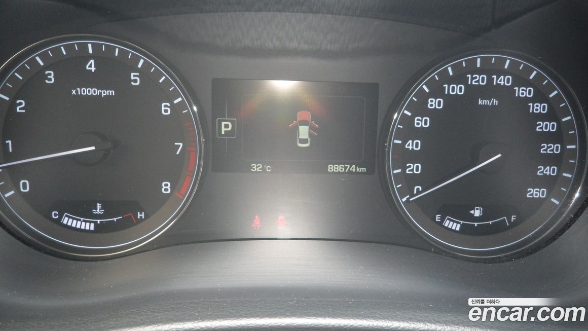 Hyundai Genesis 2015