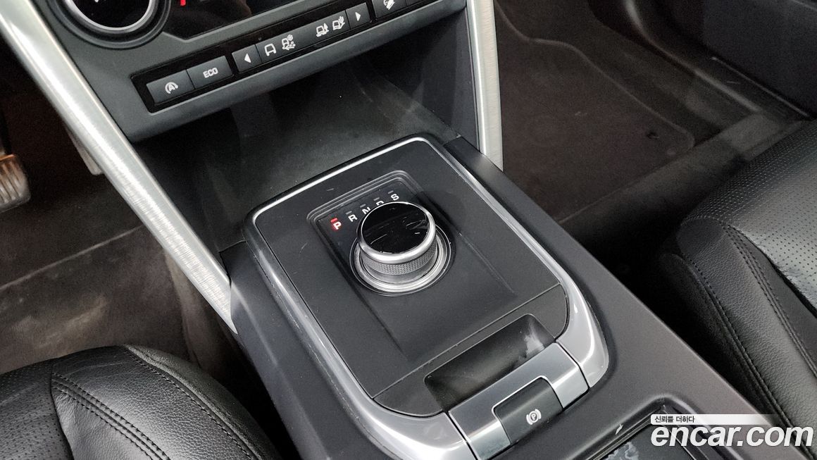 Land Rover Discovery Sport 2017