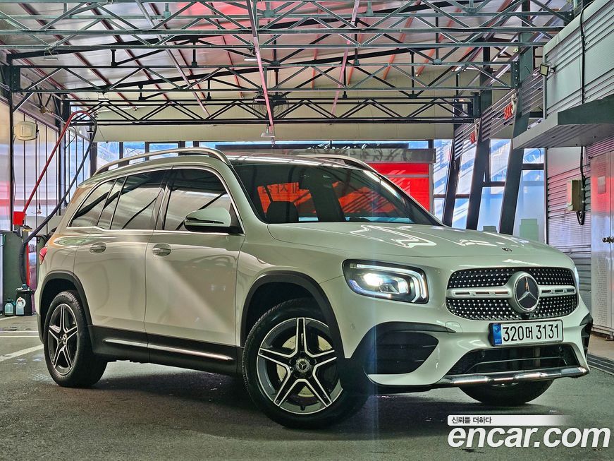 Mercedes-Benz GLB-Class 2020