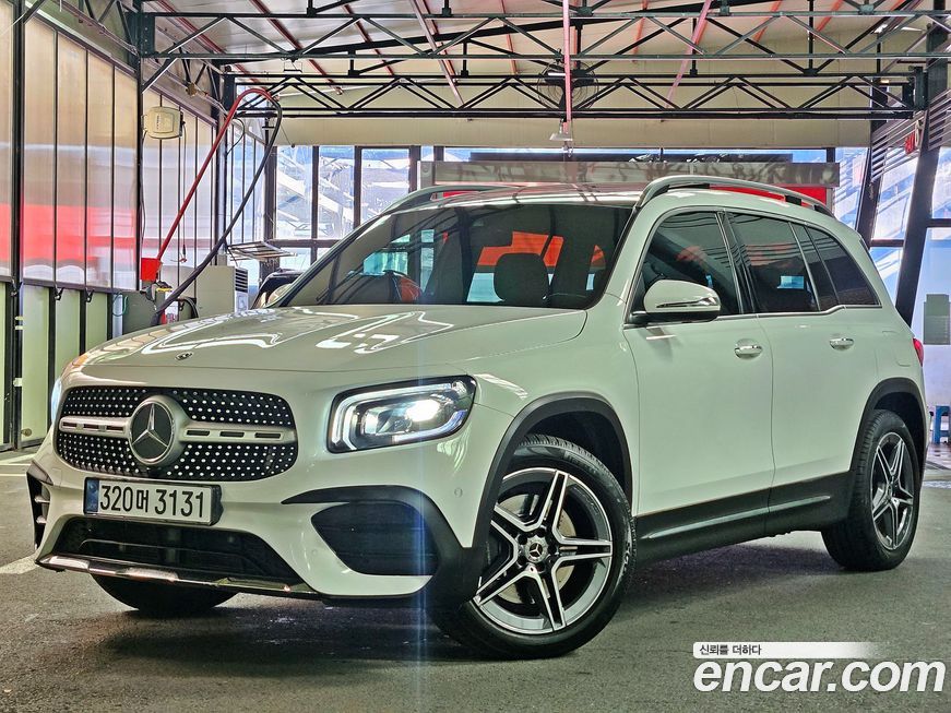 Mercedes-Benz GLB-Class 2020