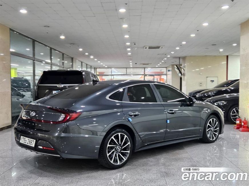 Hyundai Sonata 2021