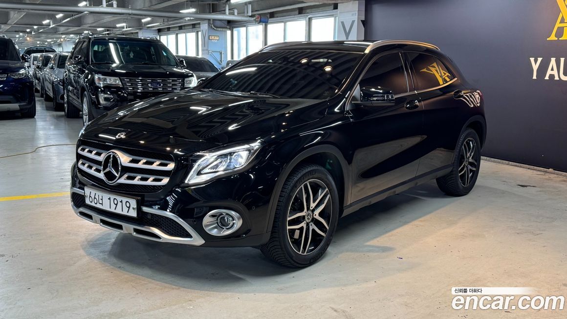 Mercedes-Benz GLA-Class 2018