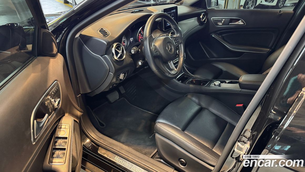 Mercedes-Benz GLA-Class 2018