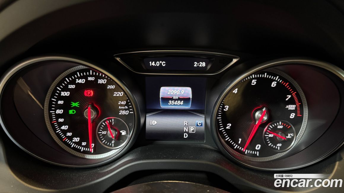 Mercedes-Benz GLA-Class 2018