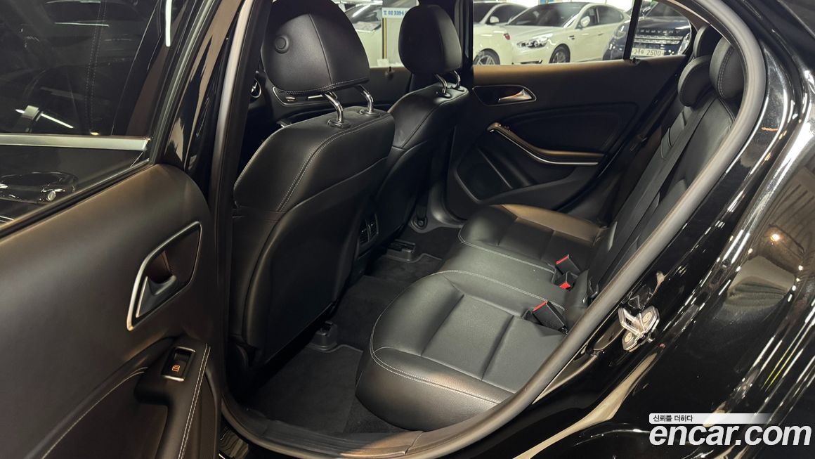 Mercedes-Benz GLA-Class 2018