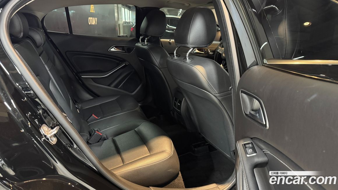 Mercedes-Benz GLA-Class 2018