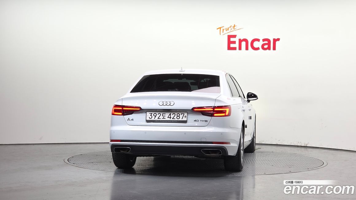Audi A4 2019