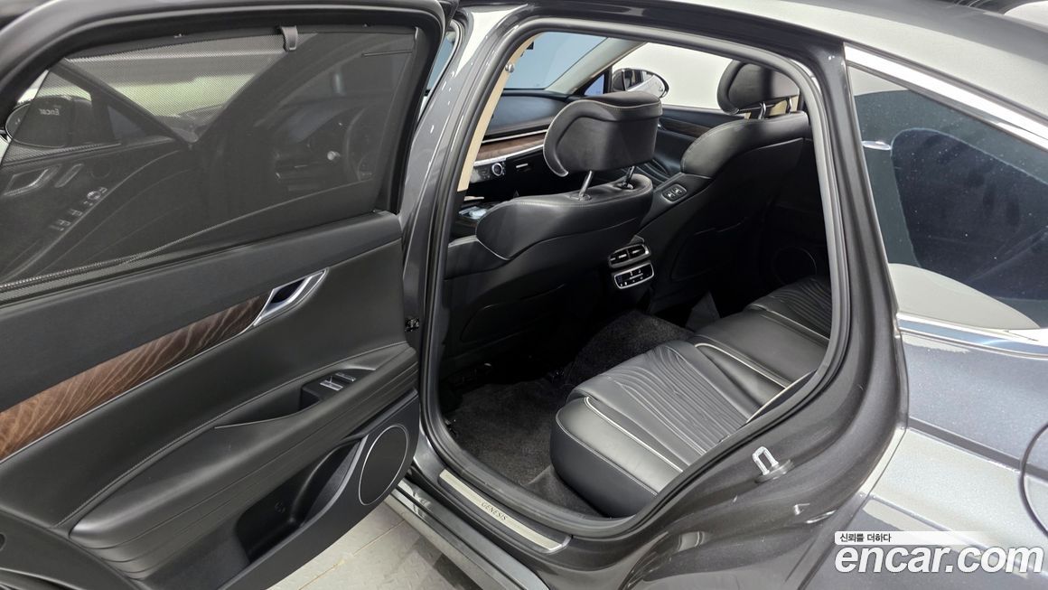 Genesis G80 2021