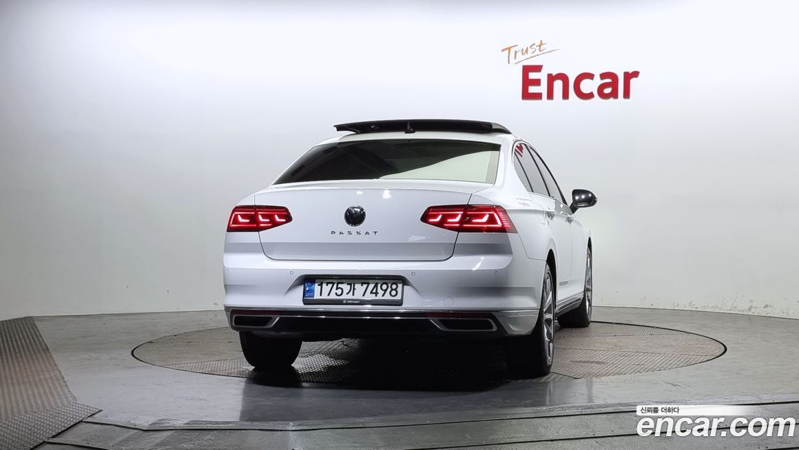 Volkswagen Passat 2021